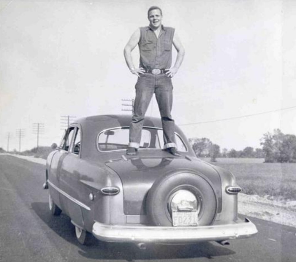 25 hoss... front up.jpg
