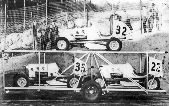 26 pre-war midget race at the o.jpg