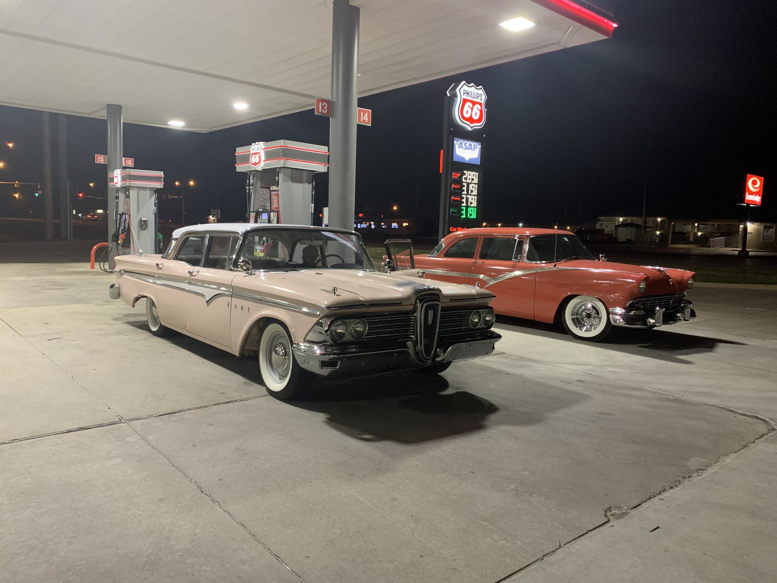 26E662D0-1E39-40DF-B2AF-B65B7024235B.jpeg