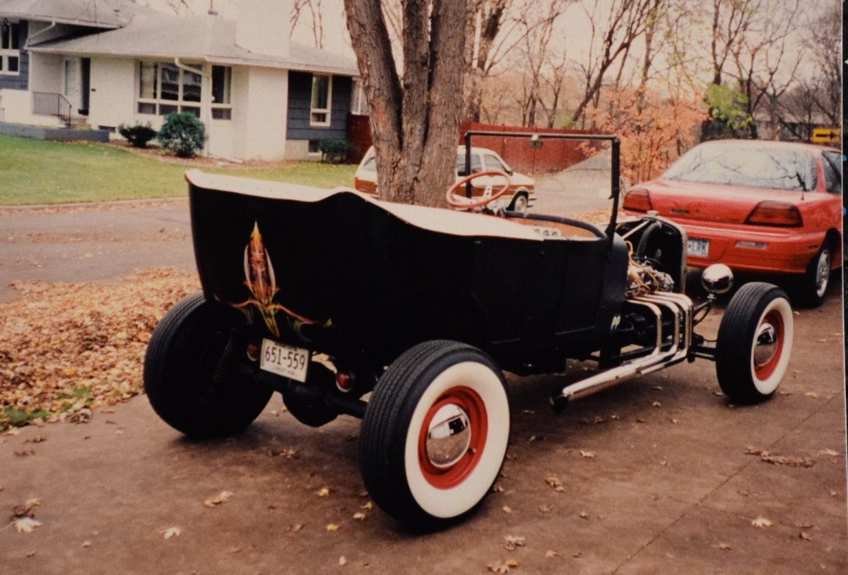 27 Ford Tub rear 1998.jpg