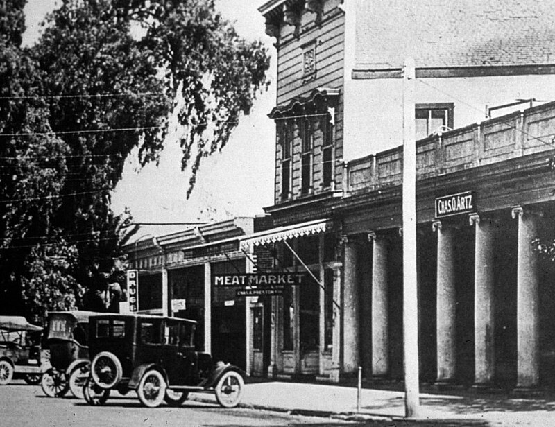 2986219367_2b1de17f08_c.jpg