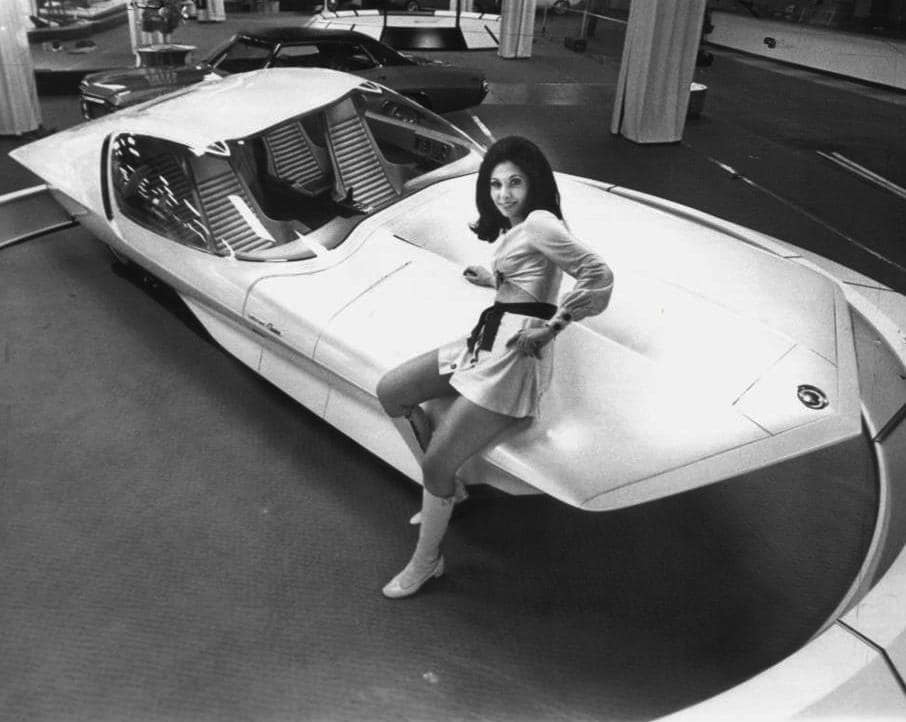 3 1 1964 GM FIREBIRD IV.JPG