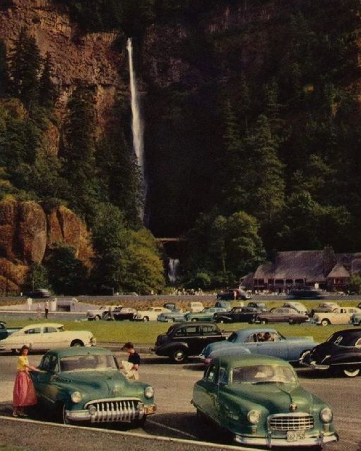 3 4 1 MULTNOMAH FALLS, OR.jpg