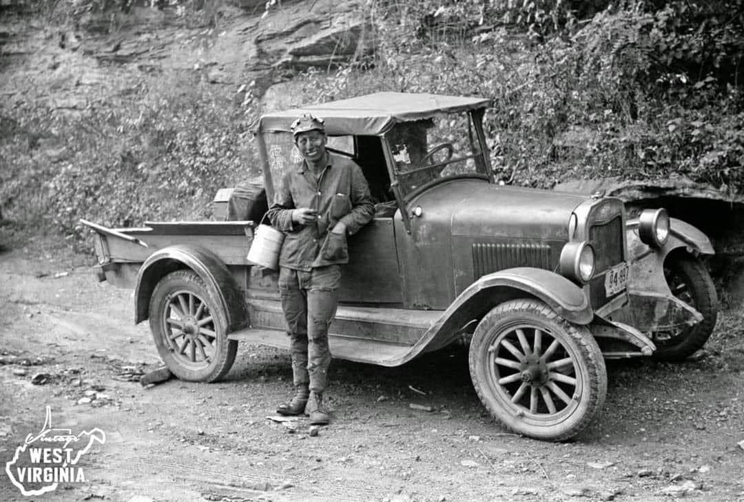 3 7 1 WV 1938.jpg