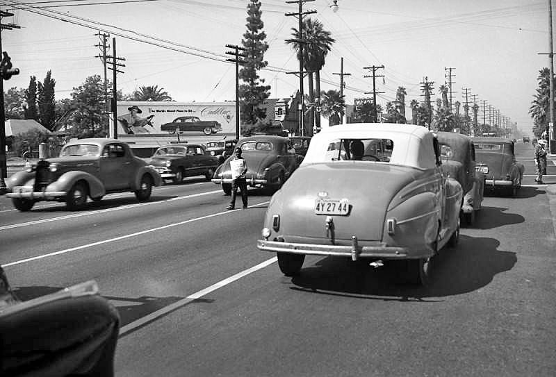 3 9 0  LA.jpg