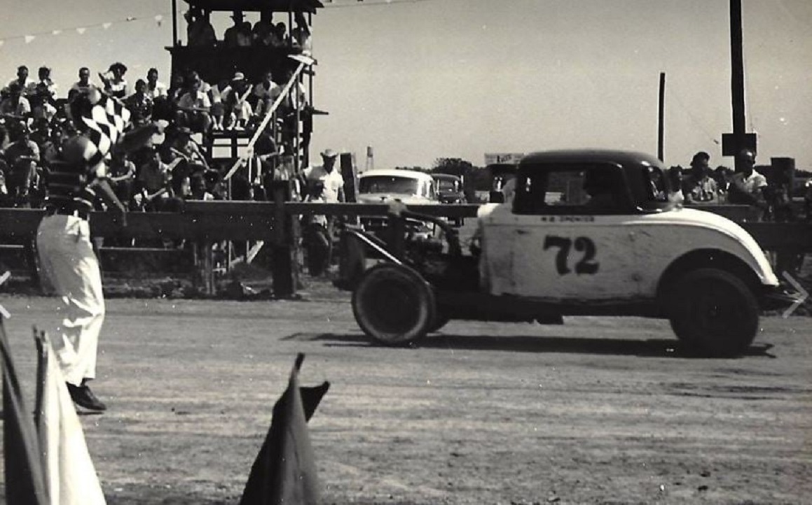 3 9 1954.jpg