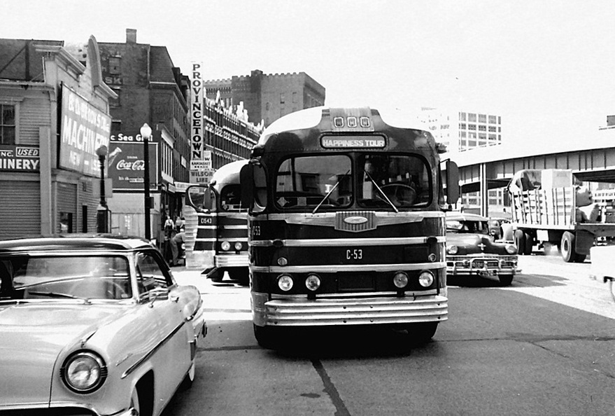 3 9 9b5  boston  1955.jpg