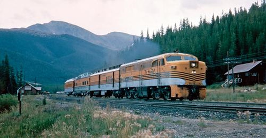 3 9 9D4.jpg