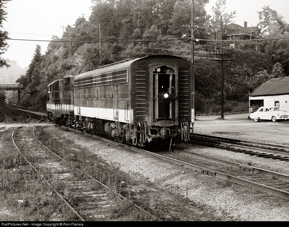 3 T 65.jpg