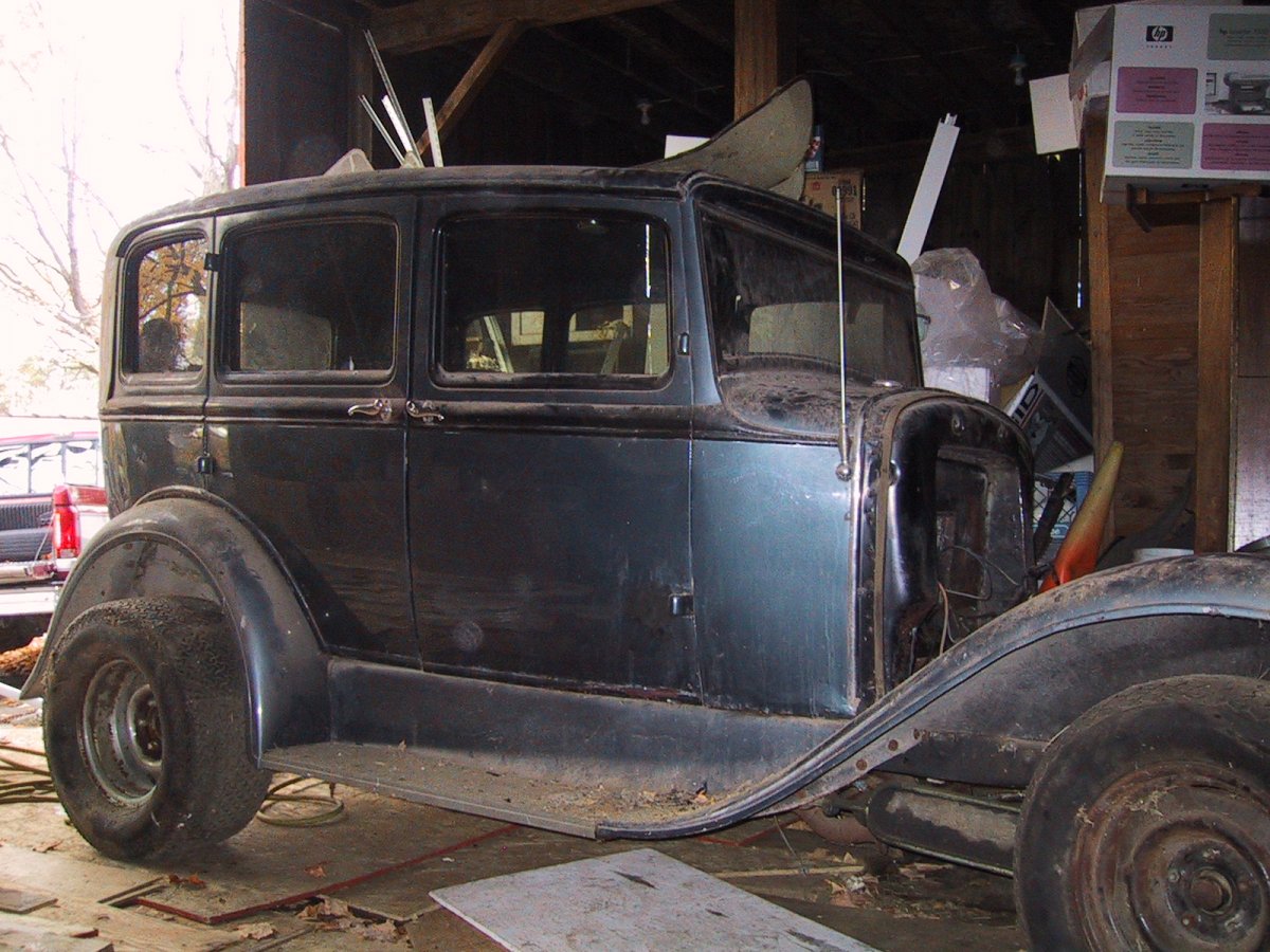 31 sedan side.JPG