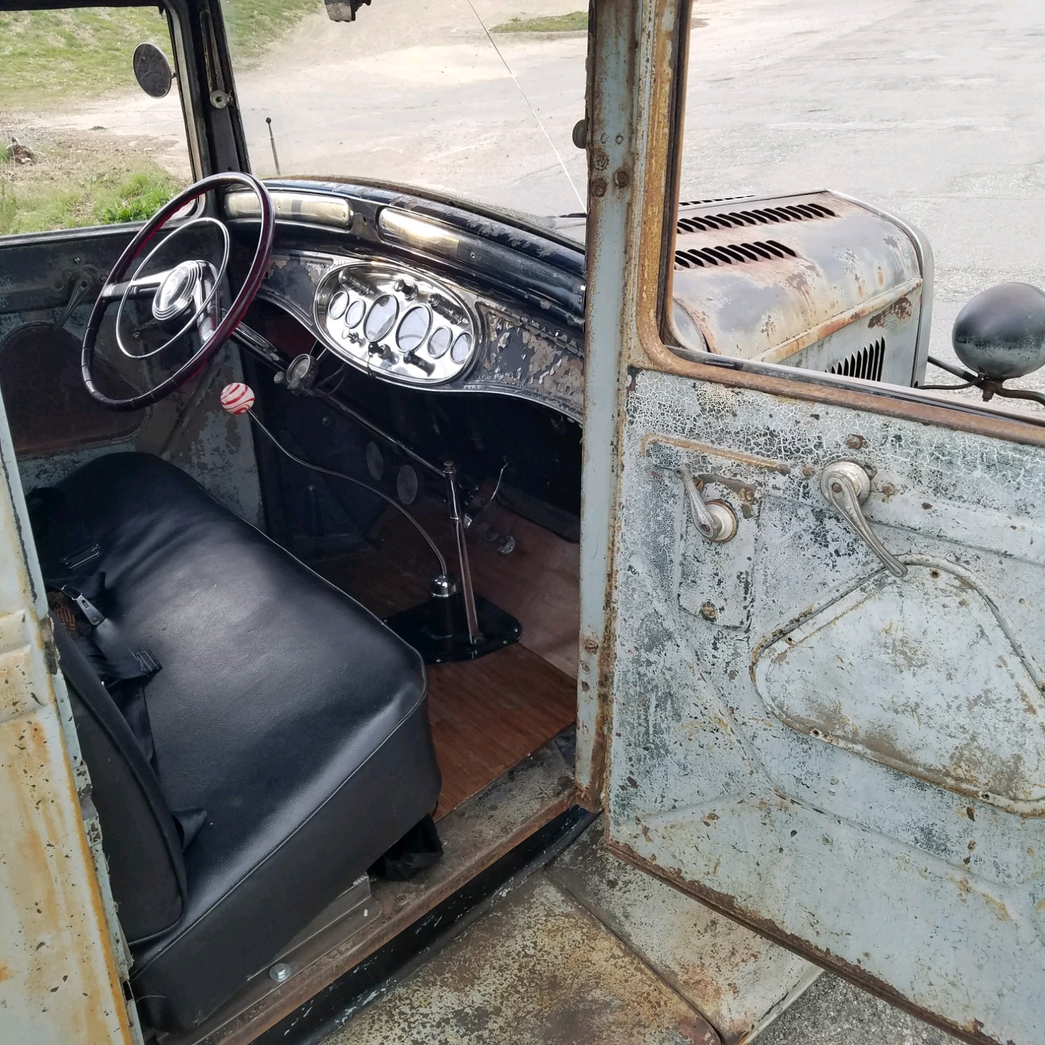 32 CCPU interior.jpg