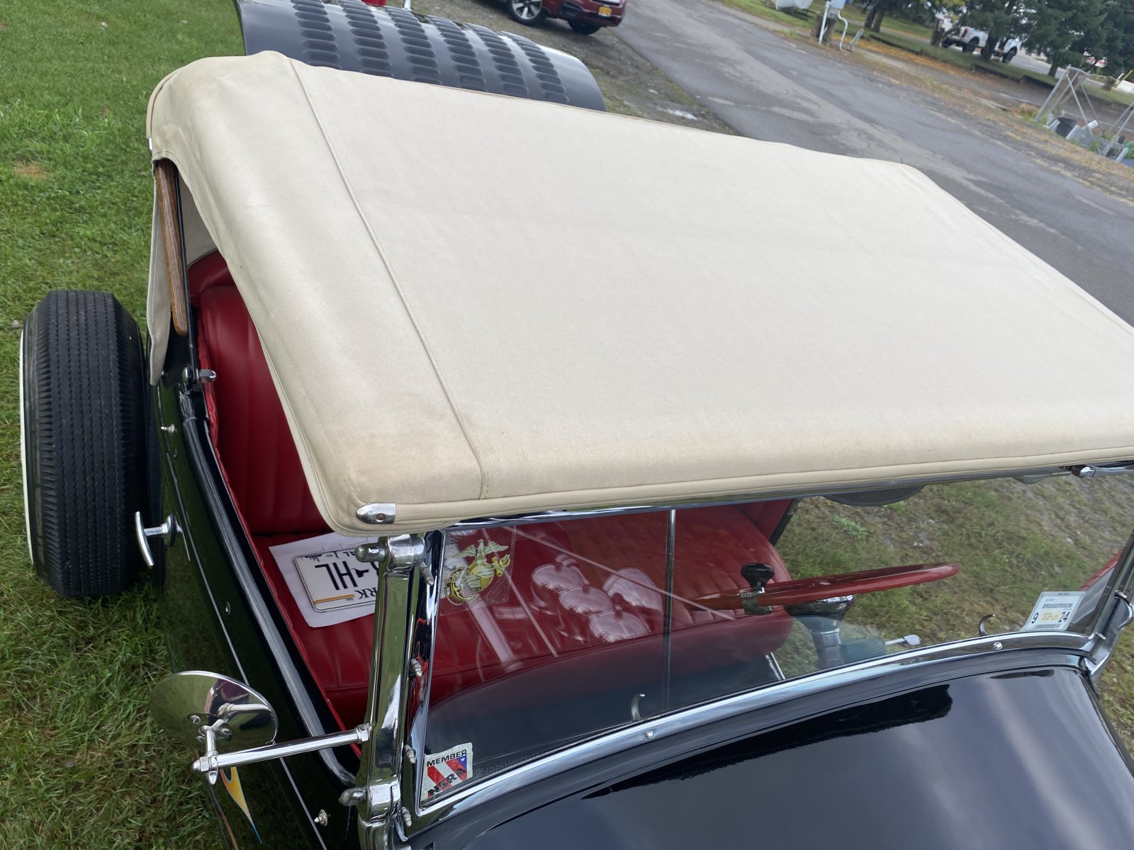 32 Roadster Canopy Roof Top 5.JPG