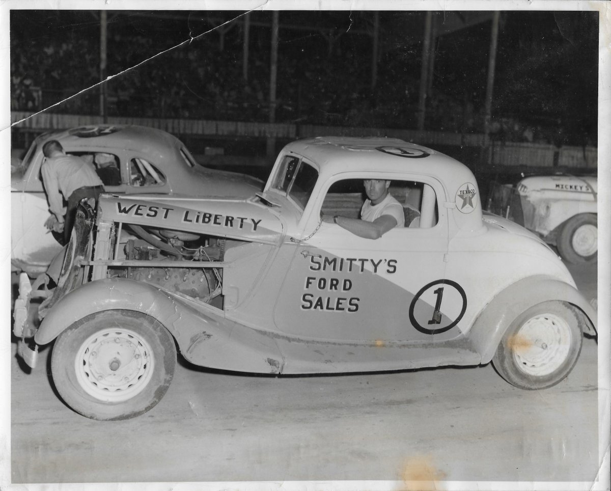 33 Ford stock car.jpg