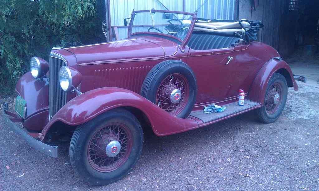 33 standad roadster auzzie.jpg