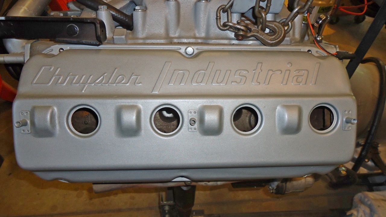 331 HEMI Chrysler Industrial valve cover_1.JPG