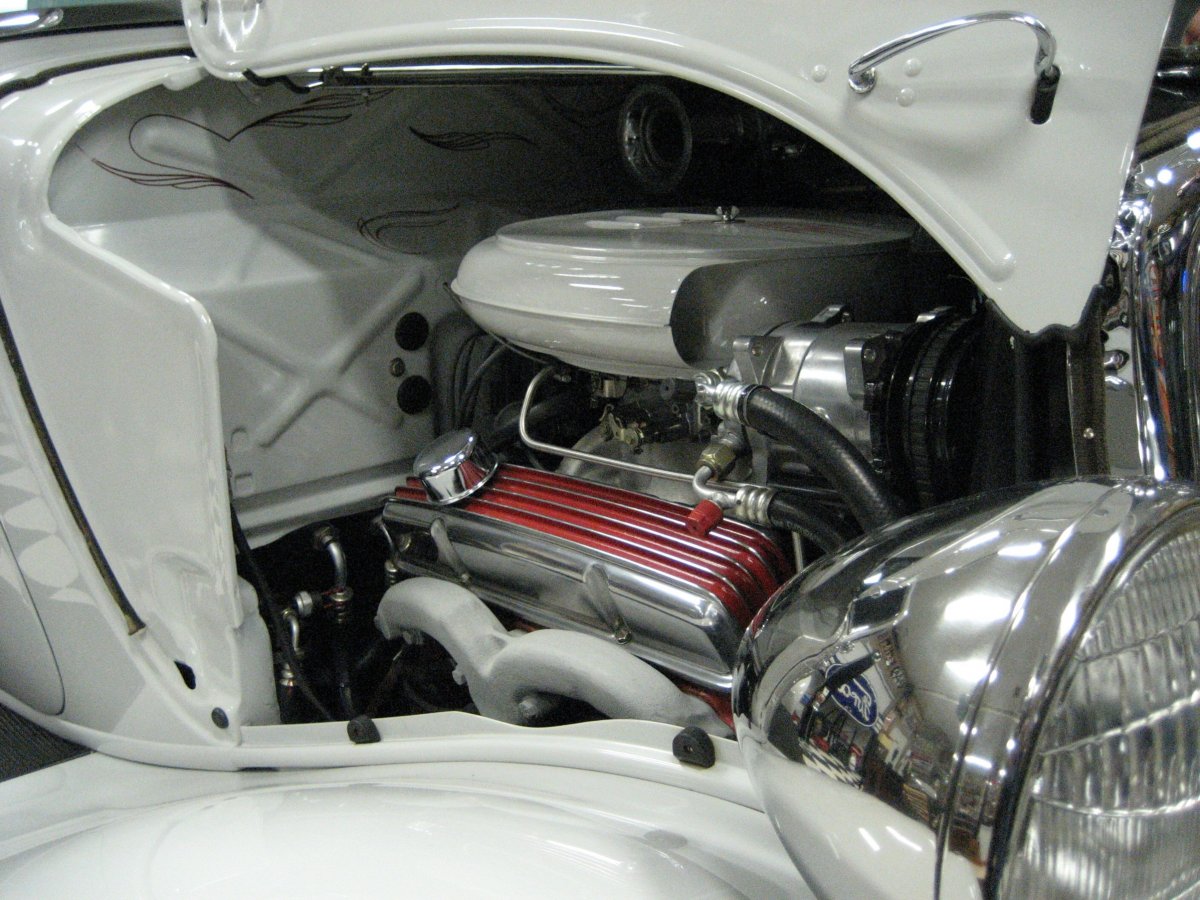 '34 engine.jpg