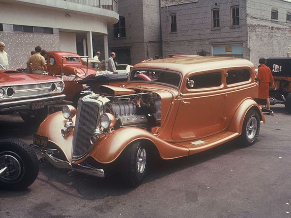 34 Ford Tudor Ron Weeks bronze.jpg