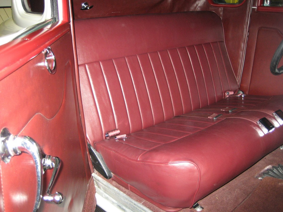 '34 interior.jpg