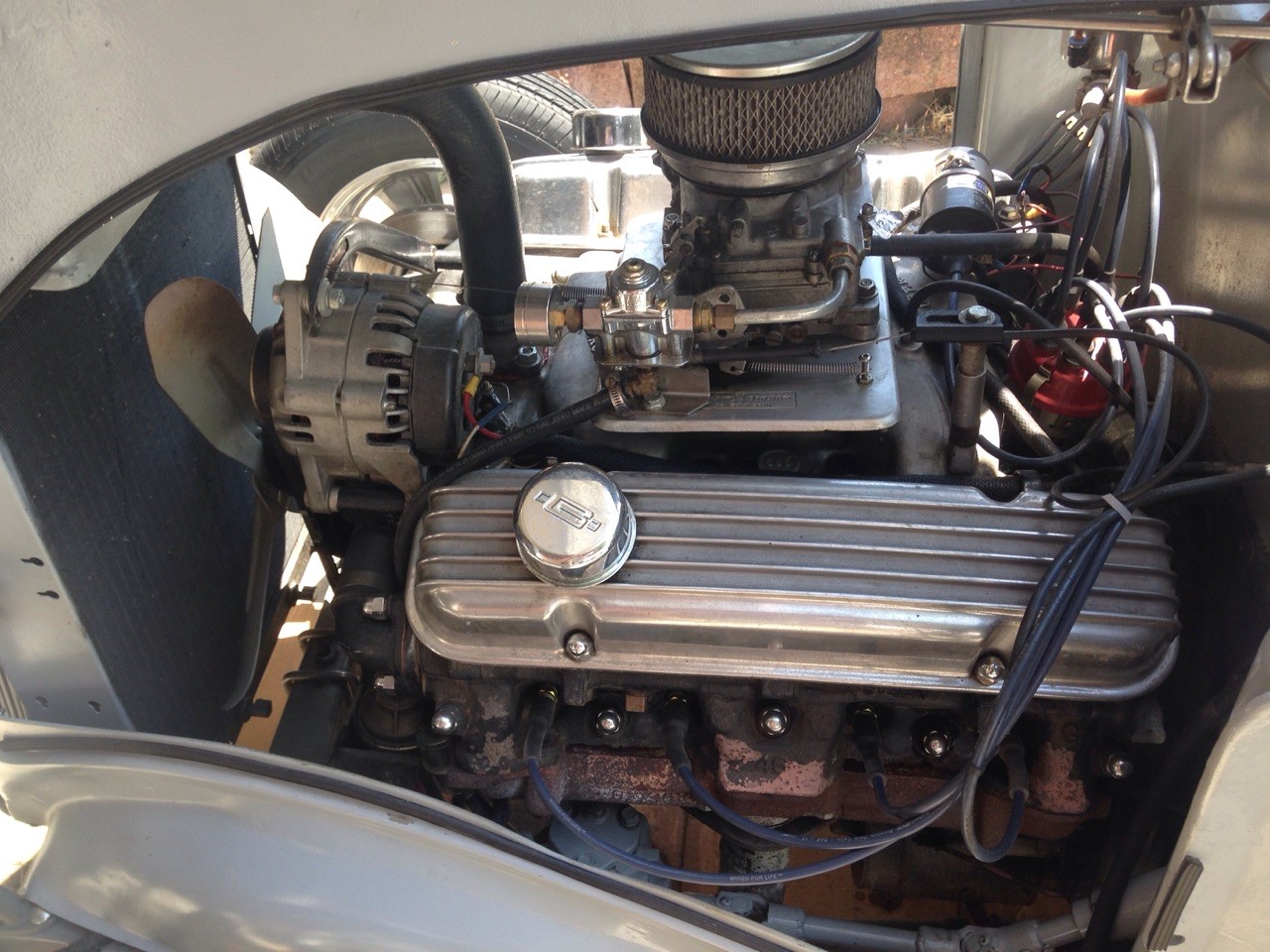 34engineincarR.jpg