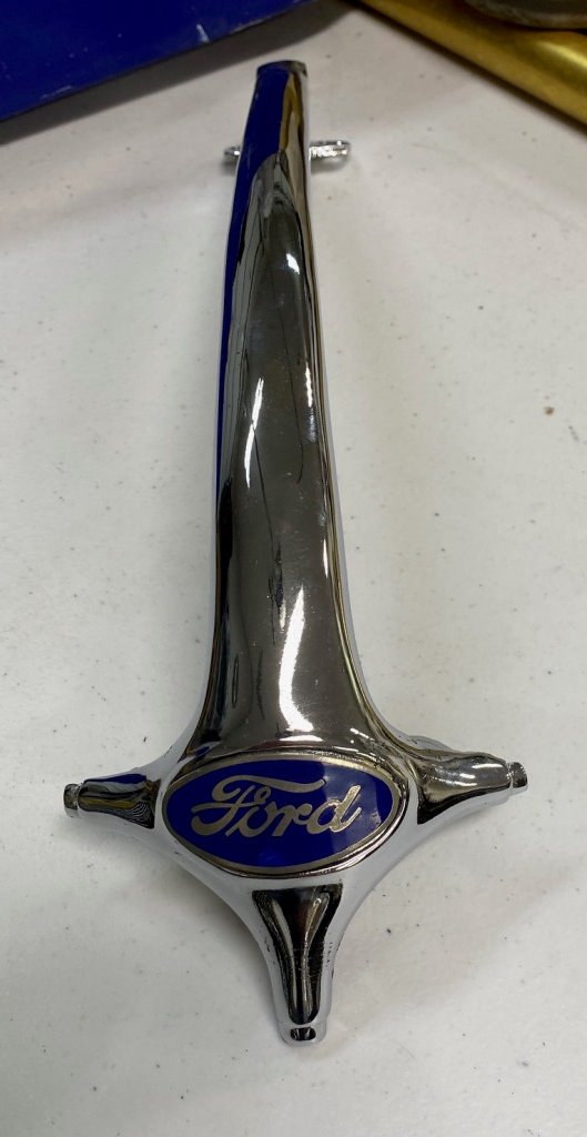 36 bullnose badge.jpg
