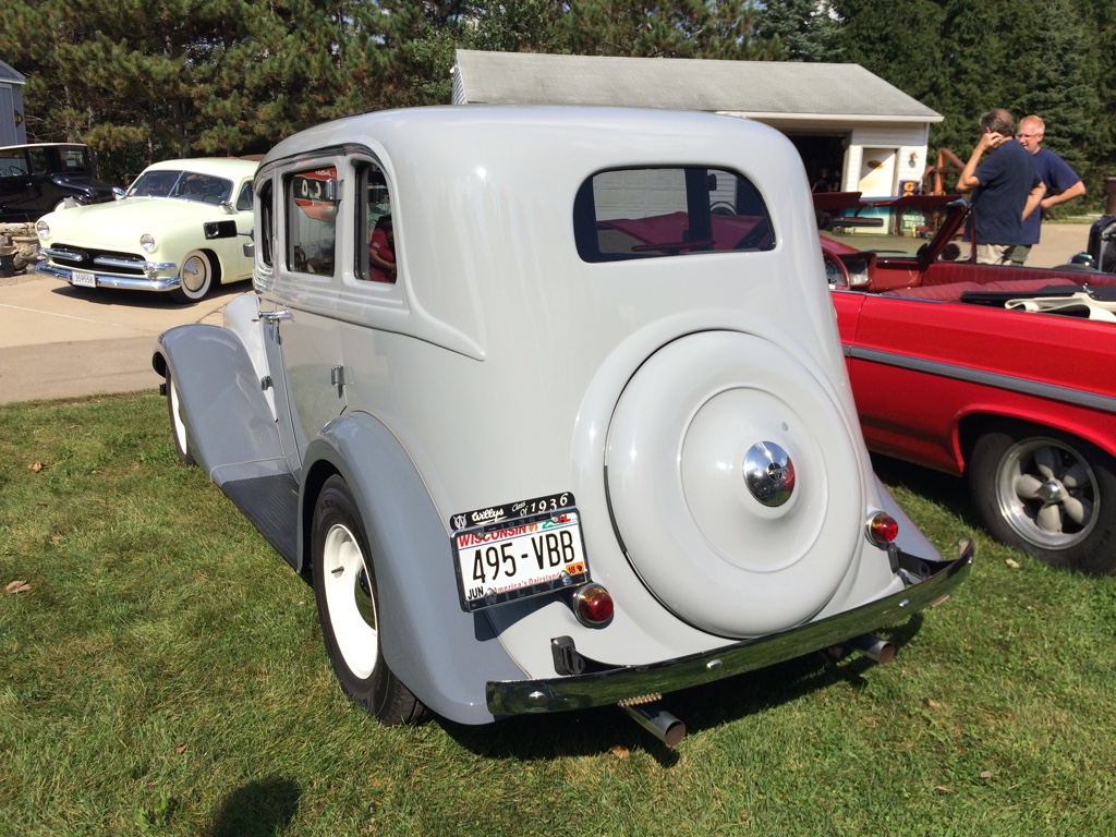 '36 sedan (rear view).jpg