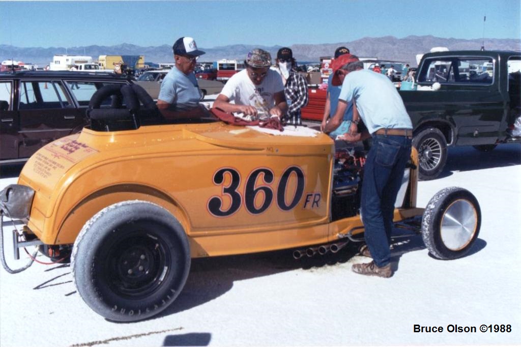 #360 Fuel Roadster - Speed Week '88 - 1 (by Bruce Olson).jpg