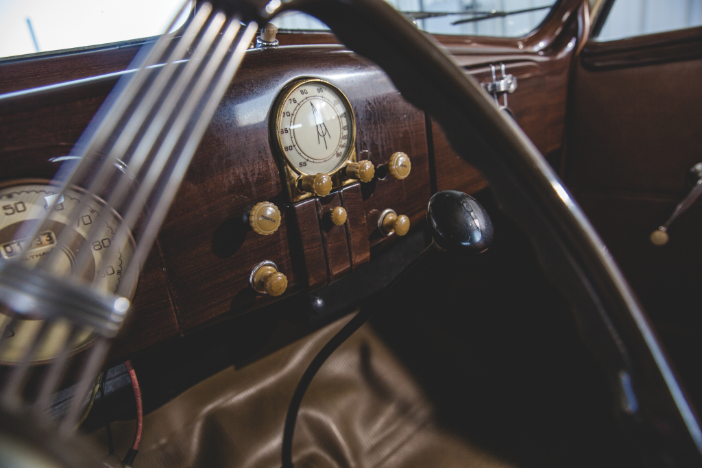 37 dashboard.jpg