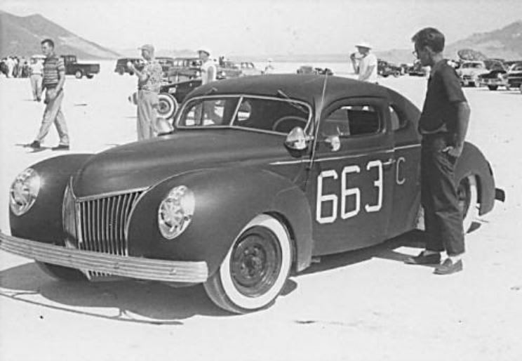 37 george barris custom.JPG