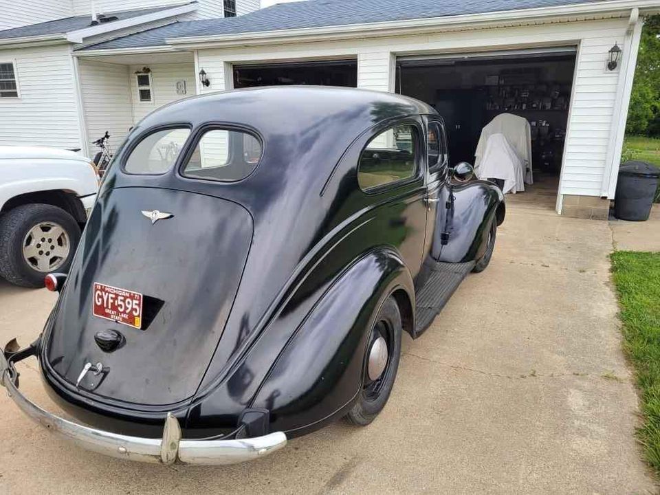 37 plymouth2.jpg