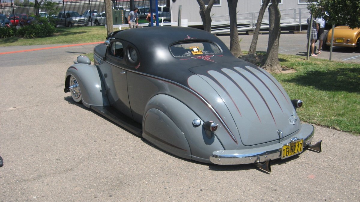 38 Dodge sled b.jpg