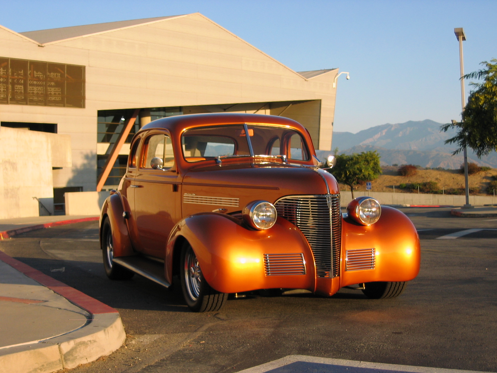 39 Chevy 10 2011 005.JPG