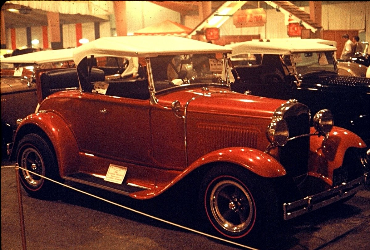 4   -1963-indoor-car-shows-bay-area-northern-california-.jpg