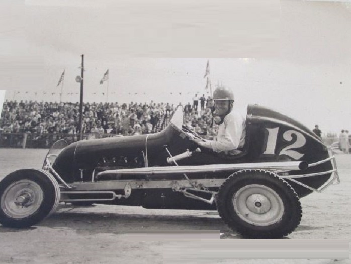 4-4-c-eddie lenz.JPG