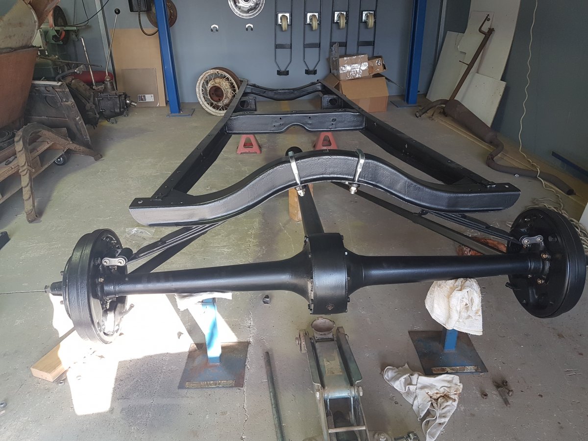 4 banger Model A chassis.jpg
