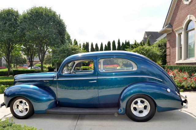 40 sedan.jpg