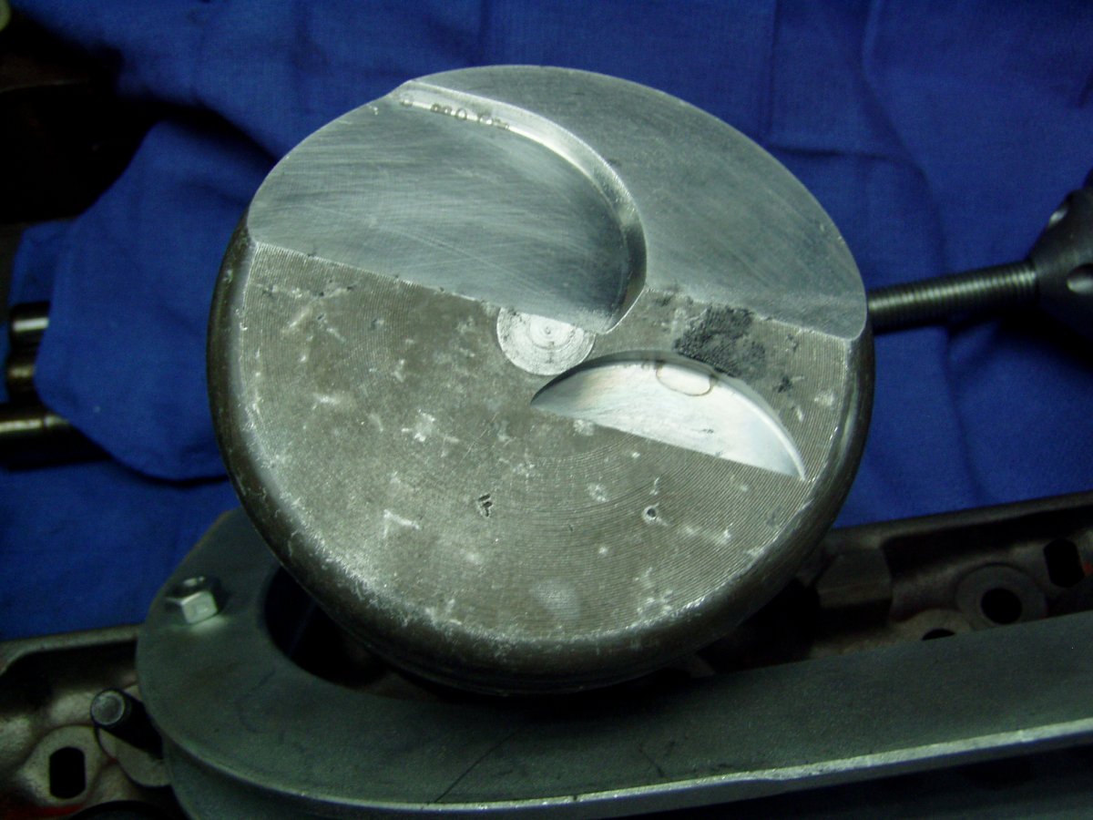 409 piston.JPG