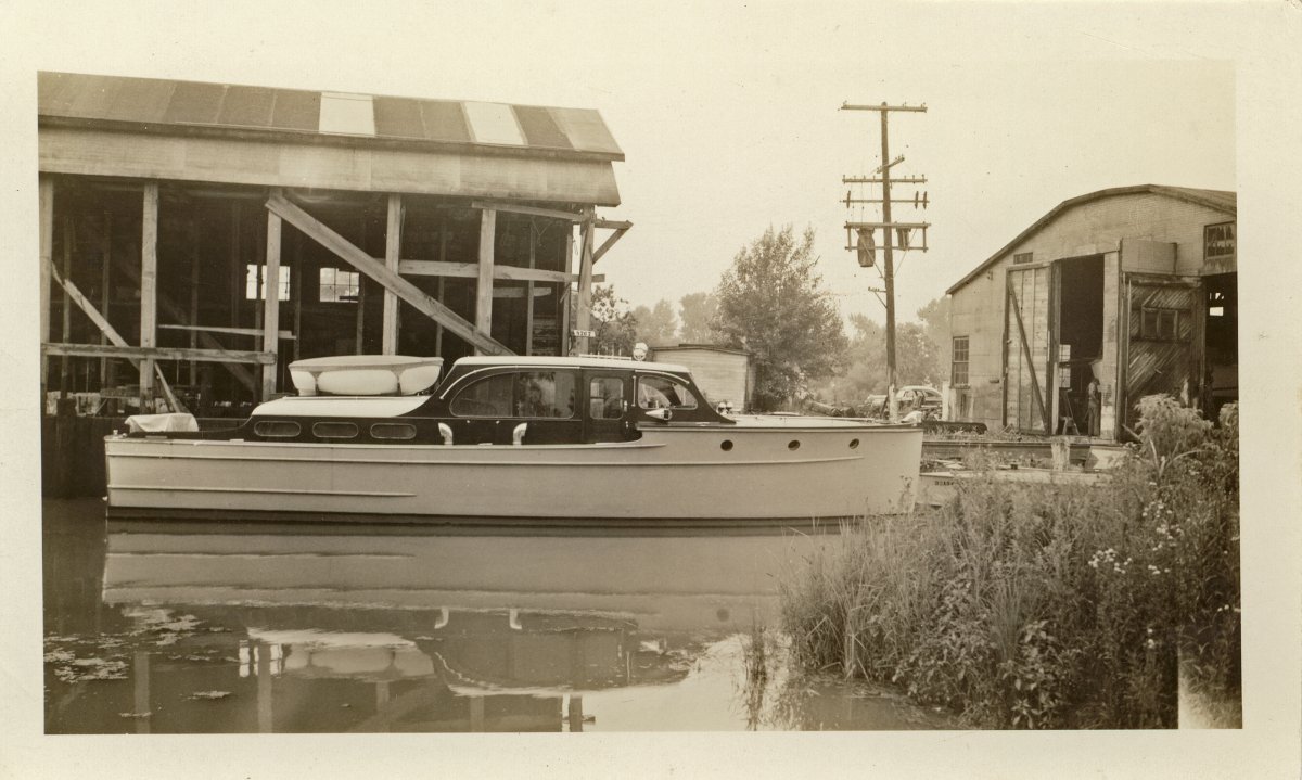 40ft 37-38 Chris Craft.jpg