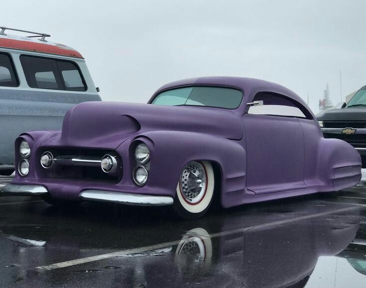 41 Pontiac custom.jpg