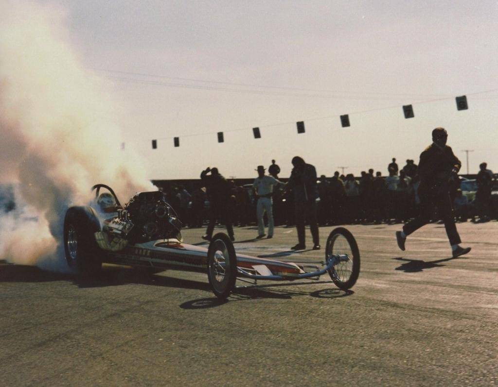 42980166_2406729626010934_2483739811584671744_o.jpg