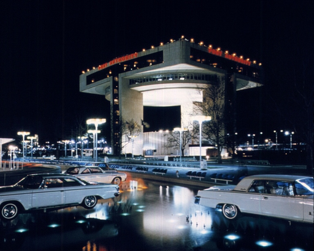44 Top Of The Park resturant in the Port Authority Bldg. at the NY Worlds Fair..jpg