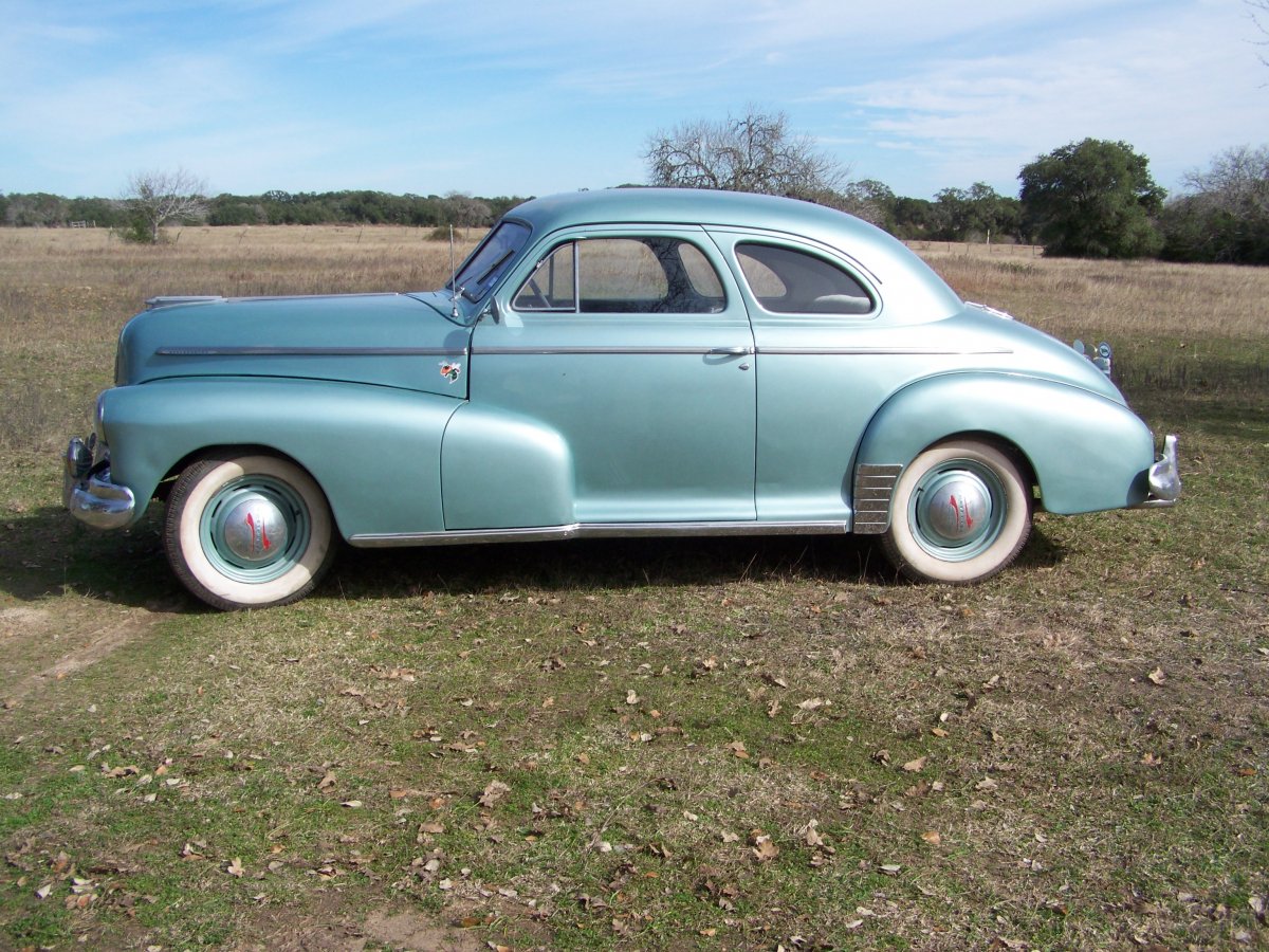 46 CHEVY LEFT SIDE.JPG