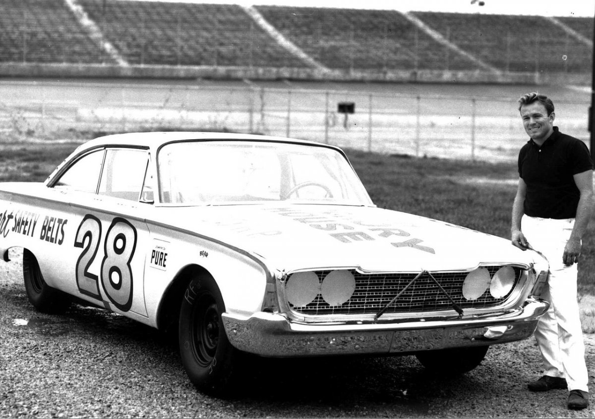 47 Fast Freddie Lorenzen… and his 1960 Ford.jpg