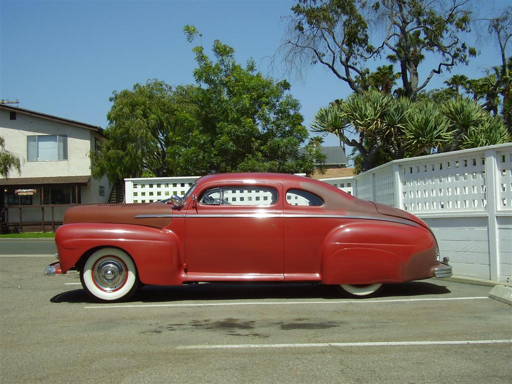 47CustomFord004Large-vi.jpg