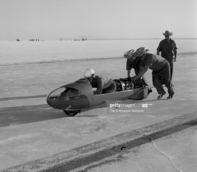 48 Kriedler Streamliner.JPG