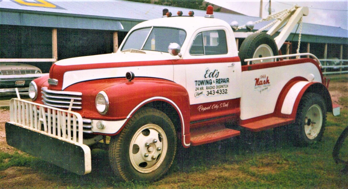 48 nash wrecker -----2 (2).JPG