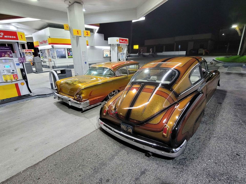 49 CHEVY FLEETLINE PANEL PAINT (5).jpg