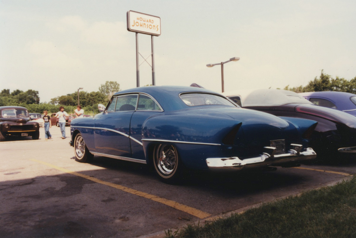 49 DODGE HOWARD JOHNSONS 1982 (3).jpg