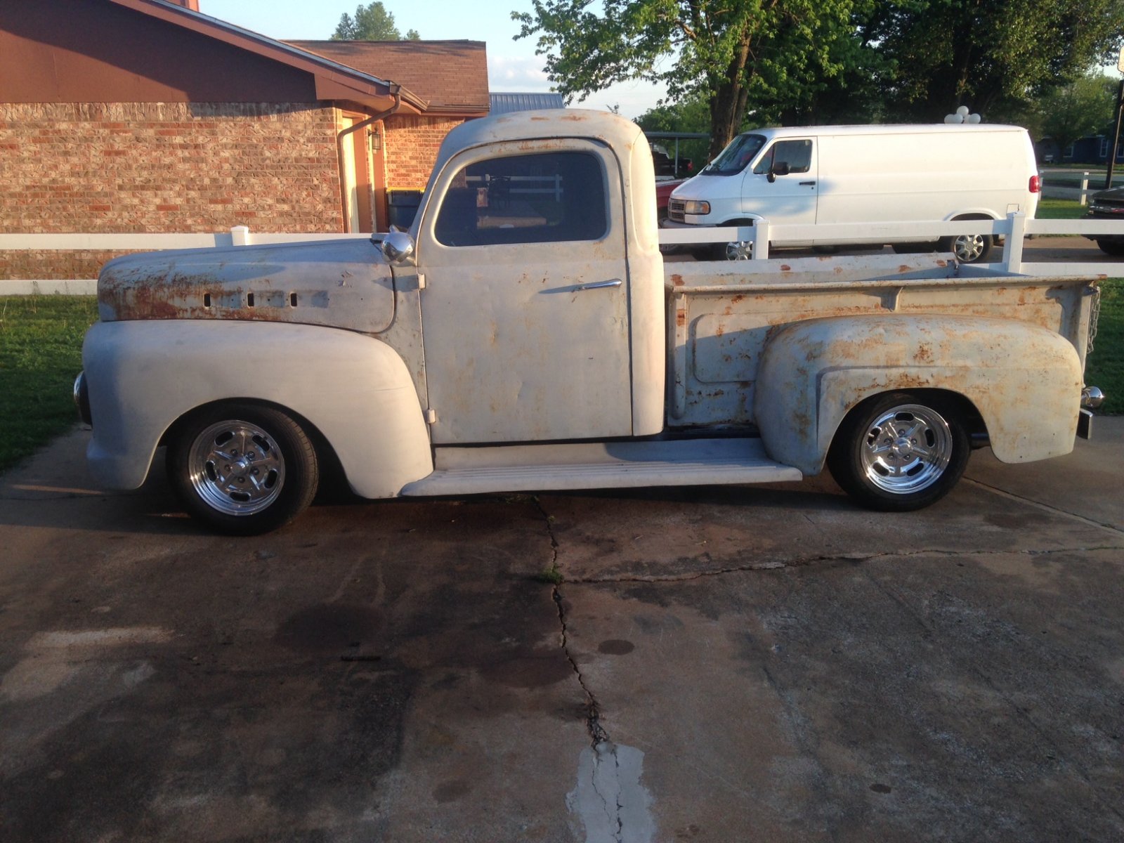 49 Ford PU Side View.JPG