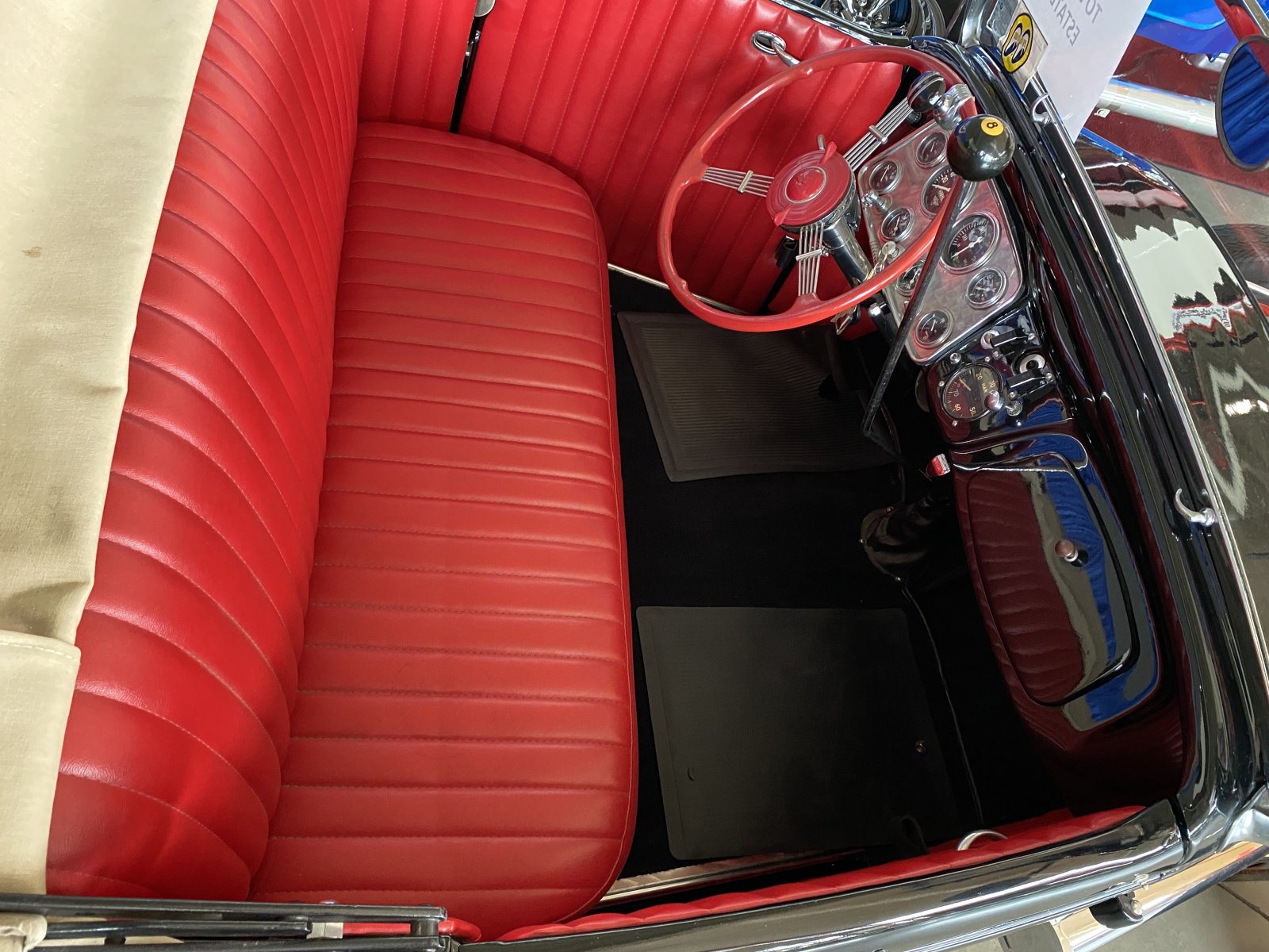 5 1932 Roadster Overhead Interior View.JPG