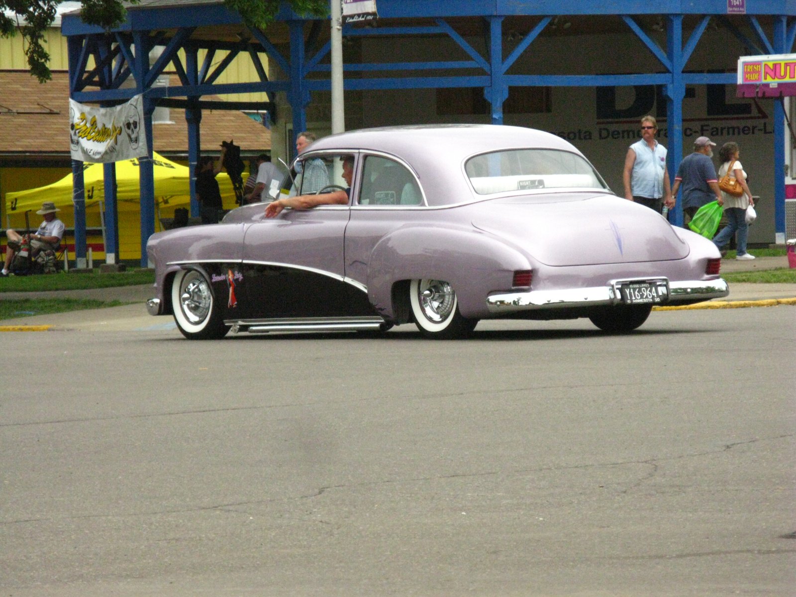 50 CHEVY REAR 2010-2.JPG